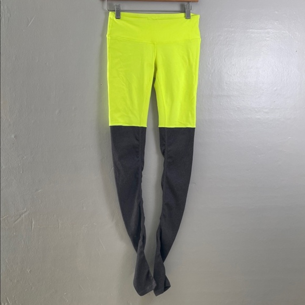 Alo Yoga Goddess Ribbed Leggings